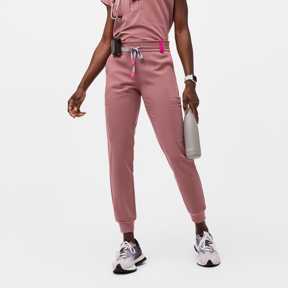 Figs Lesage Jogger Scrub Pants size XXS in Mauve
